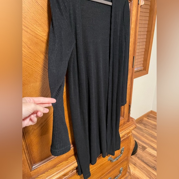 Dana Buchman Long Black Cardigan Sweater Size Medium - Picture 5 of 10